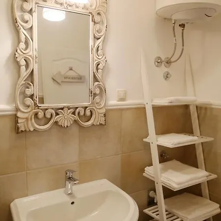 Amelie Apartment *